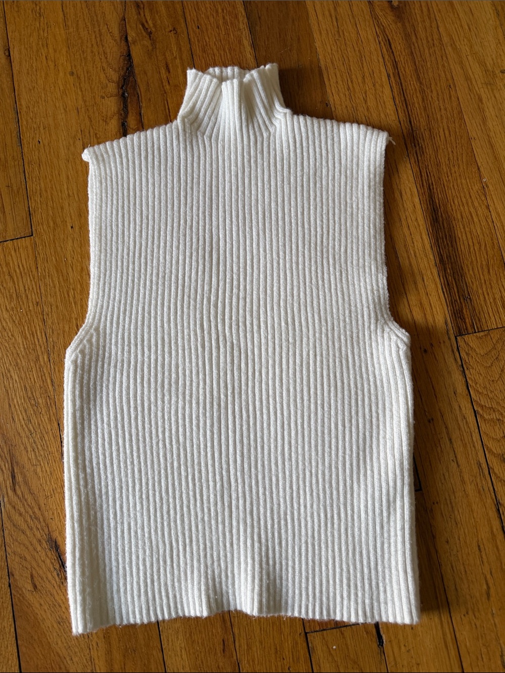 Zara Cream Ribbed Sleeveless Turtleneck Vest